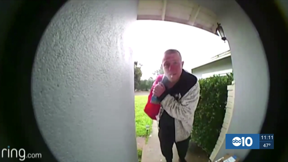 “Bad Santa” Ruins Christmas for Residents in Citrus Heights, Calif.