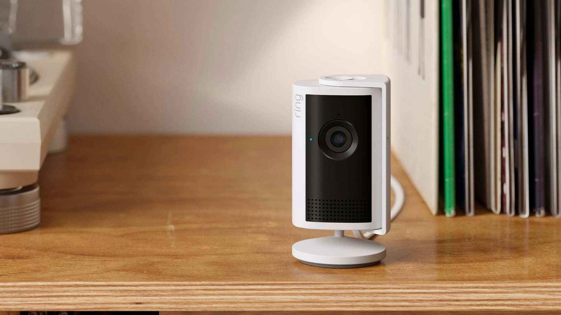Renter-Friendly Security: What You Get With and Without a Subscription